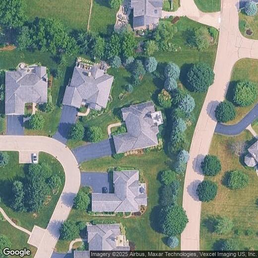 Primary Photo - 1709 Tall Pine Way