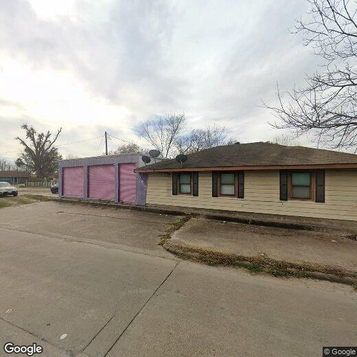 Primary Photo - 5734 Oriole St