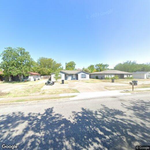 Primary Photo - 217 Brentwood Dr E