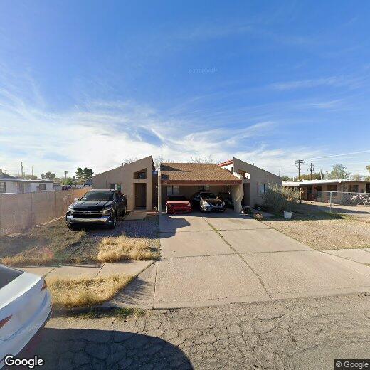 Foto principal - 5704-5706 E 24th St