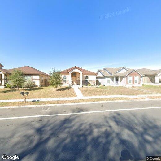 Foto principal - 5983 Midcrown Dr