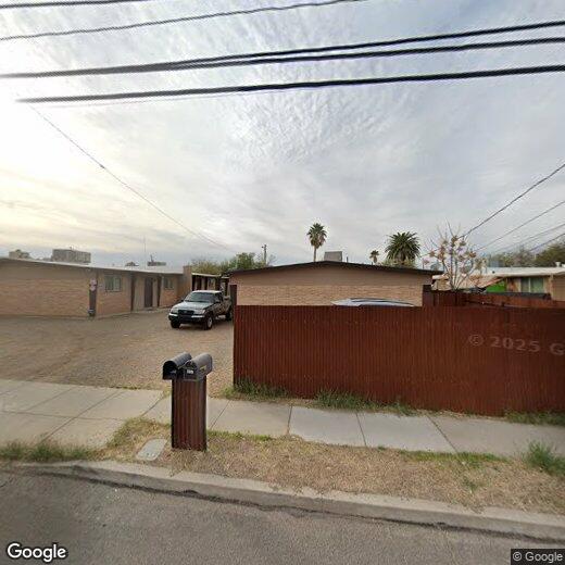 Primary Photo - 346 E Glenn St