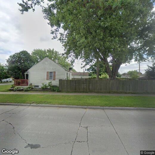 Primary Photo - 6641 Fenton St