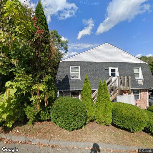 30 Vail St, Waterbury, CT 06708 Condo for Rent in Waterbury, CT