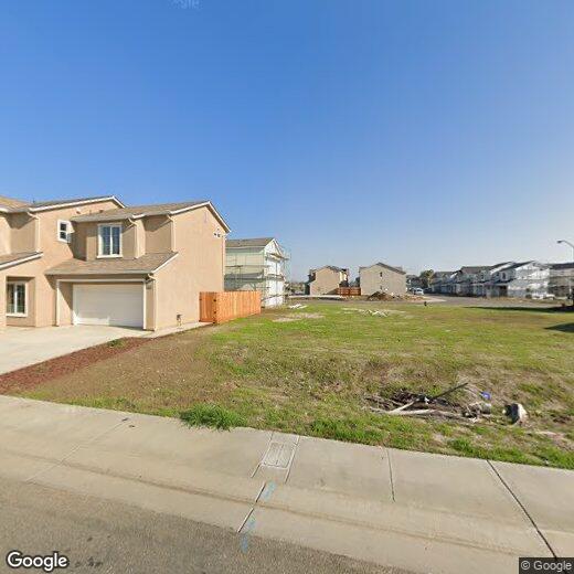 Primary Photo - 4bd 3ba Home is located in the desirable N...