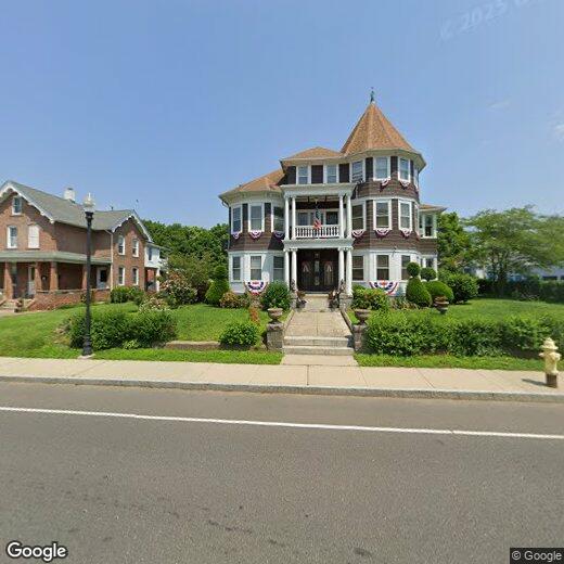 282 Wakelee Ave, Ansonia, CT 06401 Apartment for Rent in Ansonia, CT