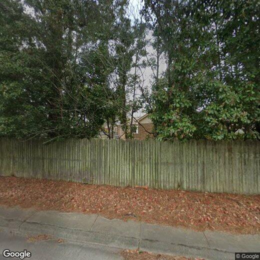 Primary Photo - 1669 Macgregory St
