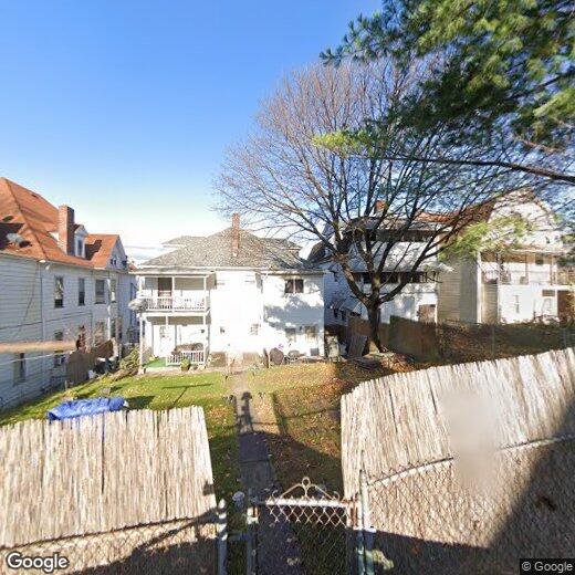 Primary Photo - 87 Dana St