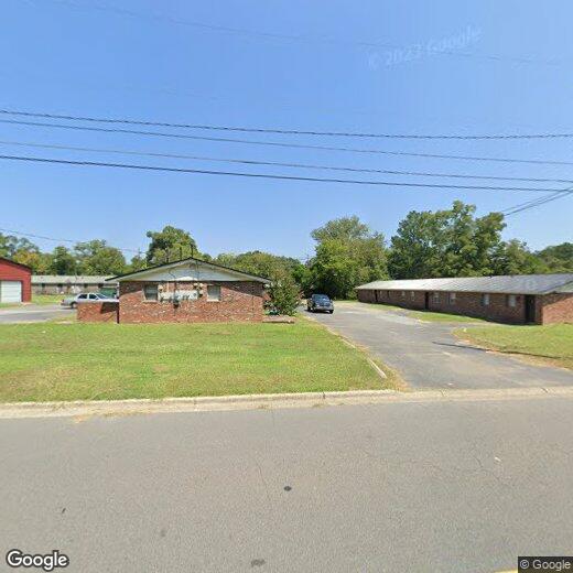 Primary Photo - 205 W Garner St