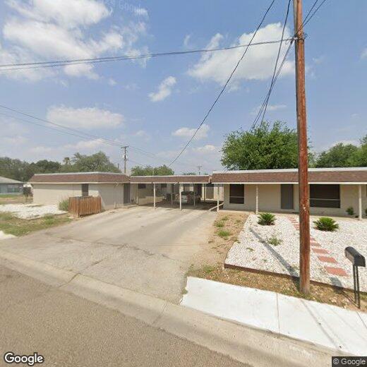 2915 N Martin Ave, Laredo, TX 78043 House for Rent in Laredo, TX