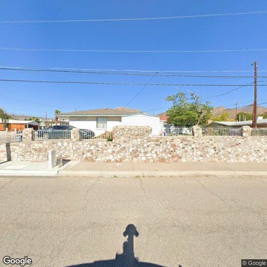 Primary Photo - 3829 Skyline Ave