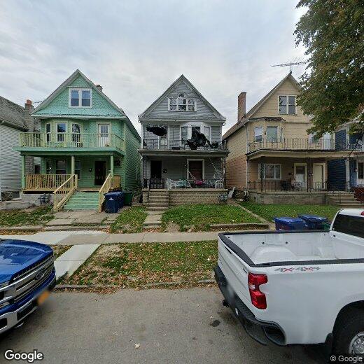 Primary Photo - 262 Breckenridge St Upper