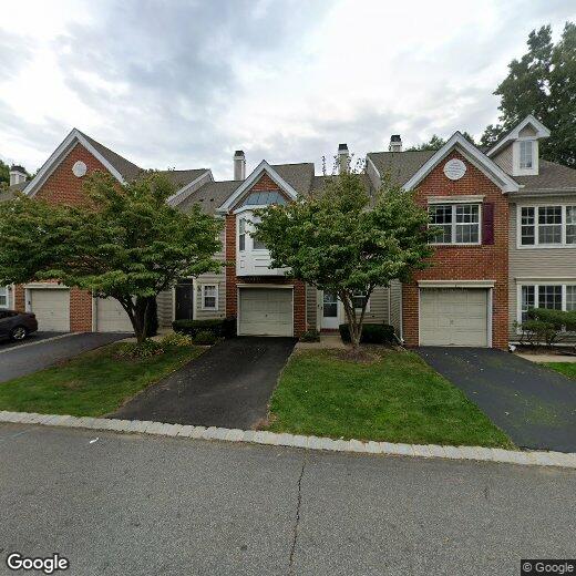 2 Beacon Ct Unit 88, Holmdel, NJ 07733 Condo for Rent in Holmdel, NJ