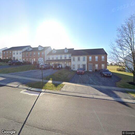 1005 Hearthridge Ln, York, PA 17404 Townhome Rentals in York PA