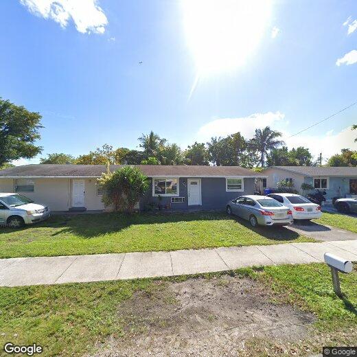 Foto principal - 6602 SW 19th Ct