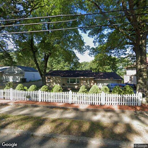 Primary Photo - 695 Forest Ave