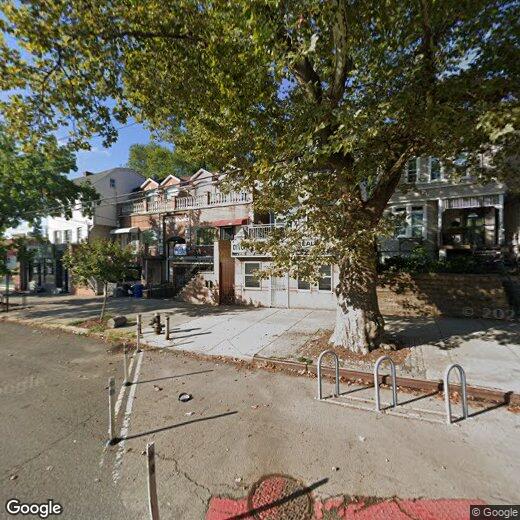 Primary Photo - 222 Bay St