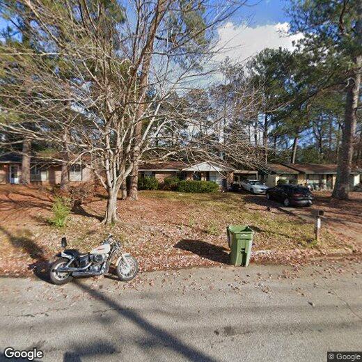 Primary Photo - **UPCOMING VACANCY**3 bedroom / 1 bathroom...