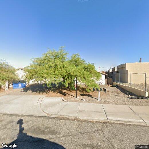Primary Photo - 2091 Holly Ave