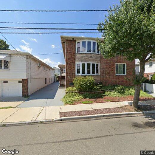 Foto principal - 775 3rd St