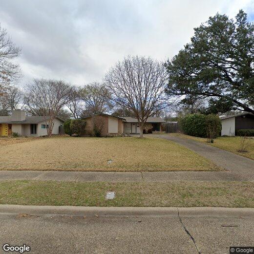 Primary Photo - 908 Warfield Way