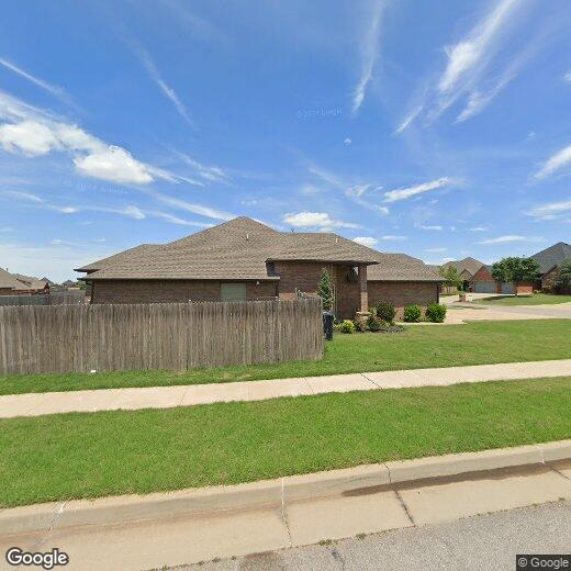 Foto principal - 18201 Bridlington Dr