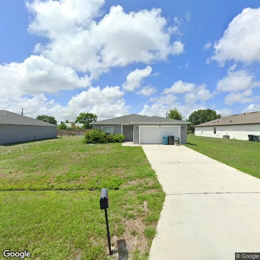 Primary Photo - 785 SW Sardinia Ave