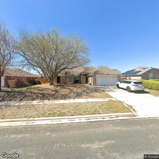 Foto principal - 5003 Joseph Dr
