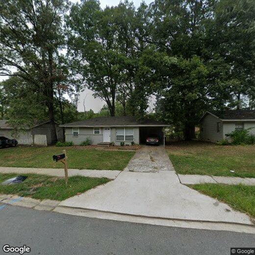 Primary Photo - 26 S Wakefield Dr