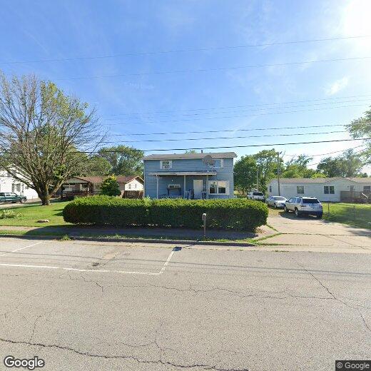 Primary Photo - Nice 5BD/1BA  Nice Cahokia Neighborhood, M...