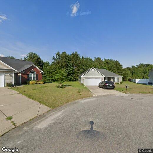 Foto principal - 727 Cape Fear Rd