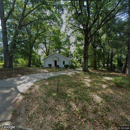 Primary Photo - 626 Davis Ave