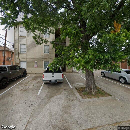 Primary Photo - 825 N Ewing Ave