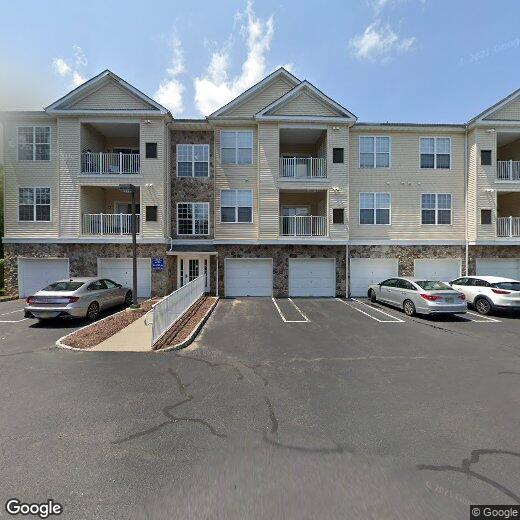 434 Timber Ridge Ct, Neptune City, NJ 07753 Room for Rent in Neptune