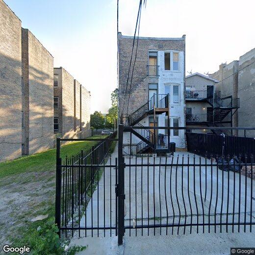 Primary Photo - 1113 S Mozart St