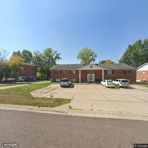 Primary Photo - 270 Apple Tree Ct