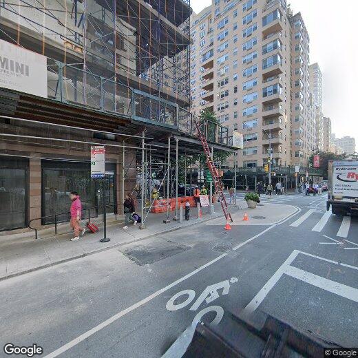 Primary Photo - 1 W 8th St