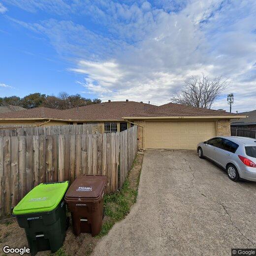 2124 Teakwood Ln, Plano, TX 75075 Townhouse for Rent in Plano, TX