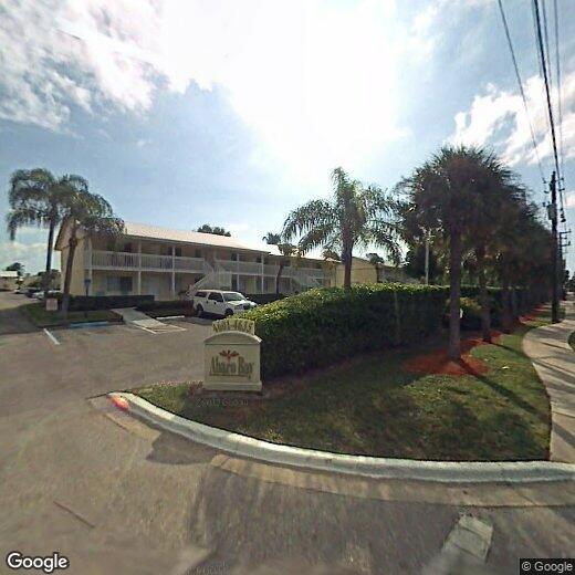 Primary Photo - 4631 Bayshore Dr