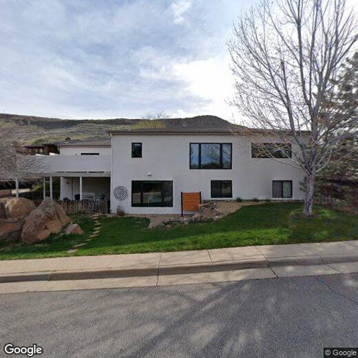 Primary Photo - 330 Ptarmigan St