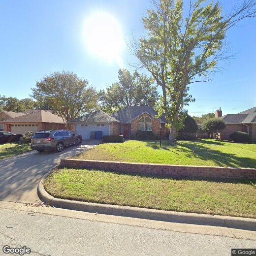 Primary Photo - 710 Oak Ln