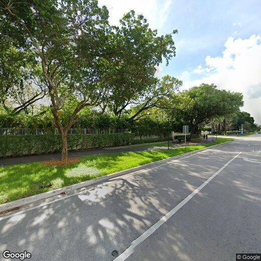Primary Photo - 20001 E Country Club Dr