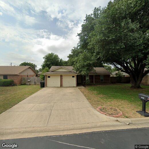 Primary Photo - 1421 Hall Dr