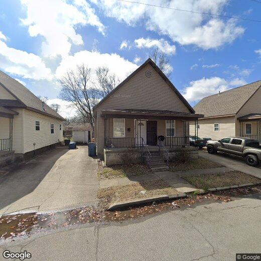 Primary Photo - 714 W 15th St