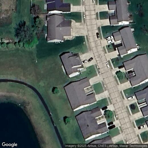 Foto principal - 2400 Hopkins Dr