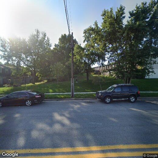 Foto principal - 1835 Village Green Dr