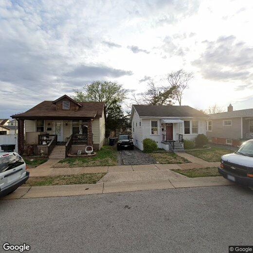 4706 Tesson St, Saint Louis, MO 63116 House for Rent in Saint Louis