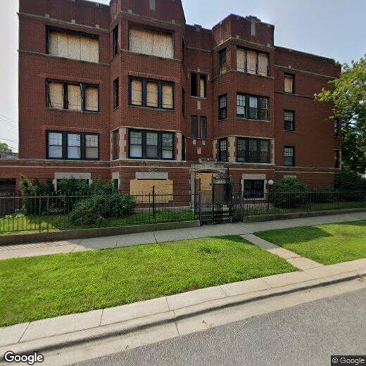 Primary Photo - 8001 S Champlain Ave