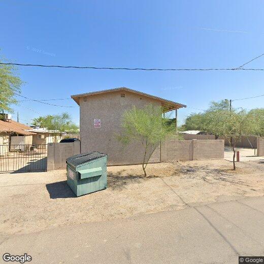 Foto principal - 305 E Southern Ave