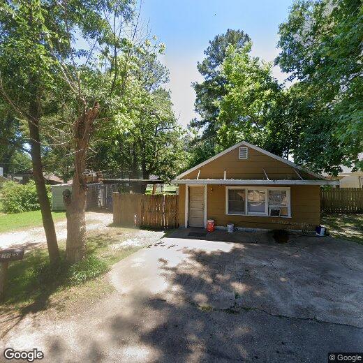 Primary Photo - 210 West St